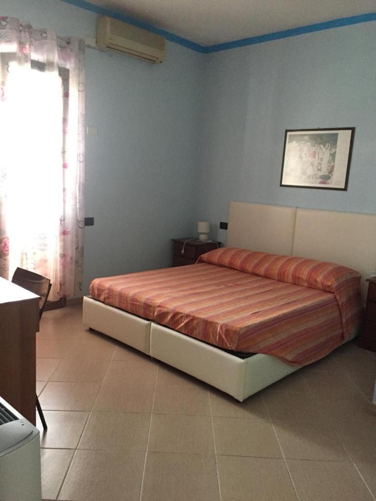 The Orange House Bed & Breakfast Assemini Bagian luar foto
